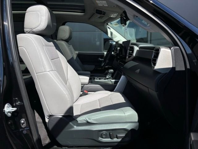 2023 Toyota Sequoia Capstone