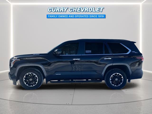 2023 Toyota Sequoia Base