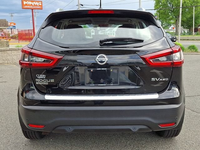 2022 Nissan Rogue Sport SV