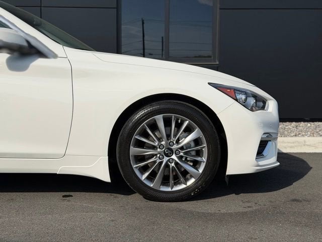 2022 INFINITI Q50 LUXE