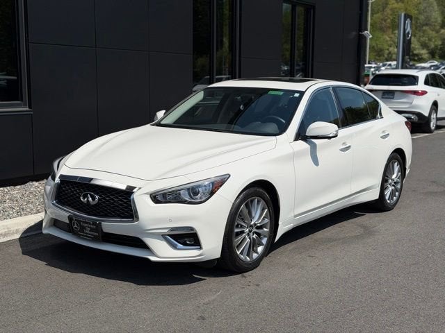 2022 INFINITI Q50 LUXE