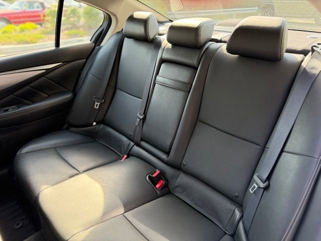 2022 INFINITI Q50 LUXE