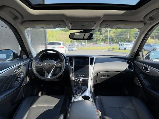 2022 INFINITI Q50 LUXE