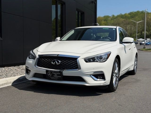 2022 INFINITI Q50 LUXE
