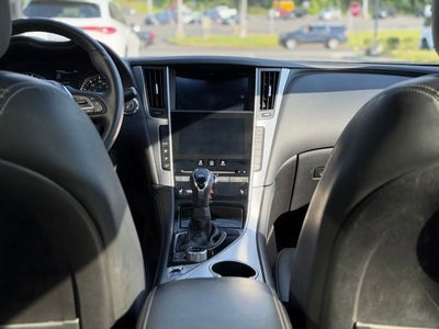2022 INFINITI Q50 LUXE