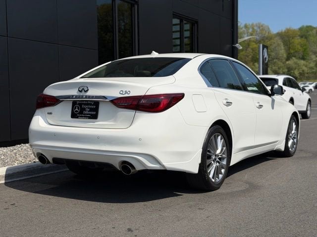2022 INFINITI Q50 LUXE