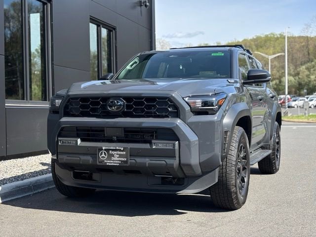 2025 Toyota 4Runner i-FORCE MAX Hybrid TRD Off Road