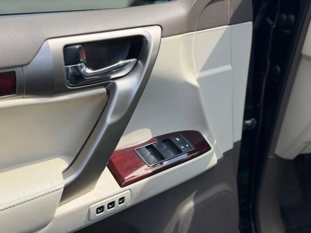 2016 Lexus GX 460 Luxury
