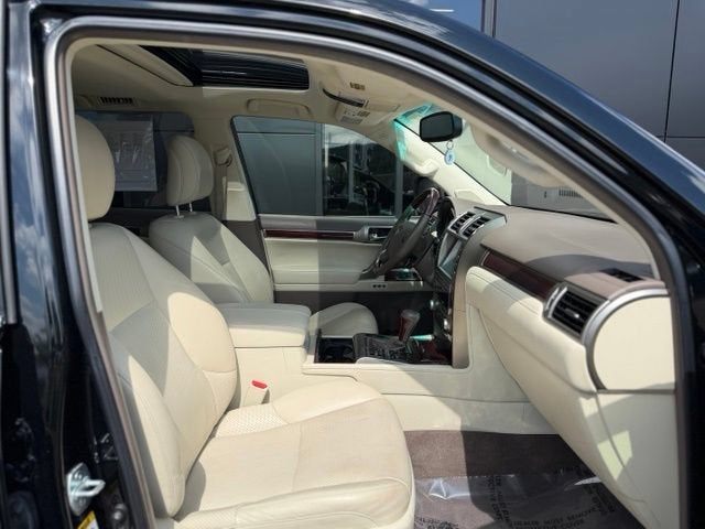 2016 Lexus GX 460 Luxury