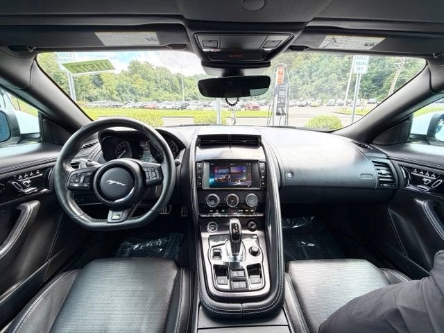 2018 Jaguar F-TYPE 400 Sport
