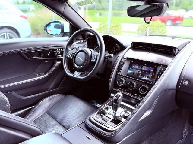 2018 Jaguar F-TYPE 400 Sport