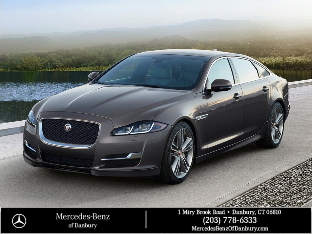 2017 Jaguar XJ R-Sport