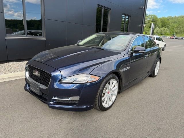 2017 Jaguar XJ R-Sport