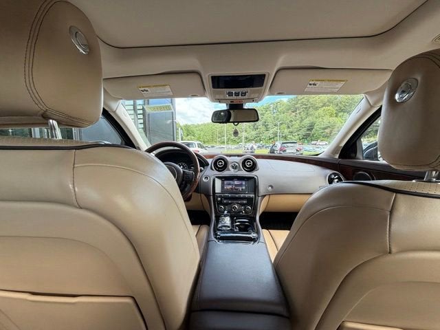 2017 Jaguar XJ R-Sport