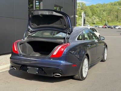 2017 Jaguar XJ R-Sport