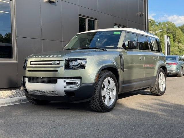 2025 Land Rover Defender 110 S