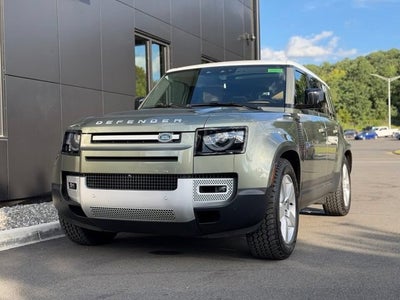 2025 Land Rover Defender 110 S