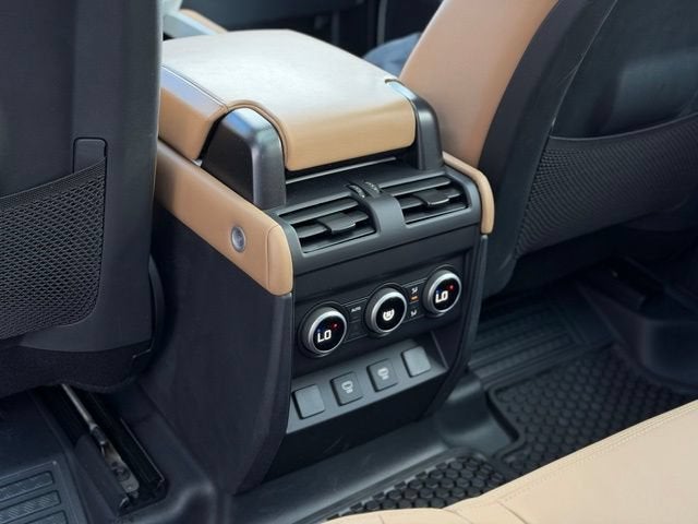 2025 Land Rover Defender 110 S