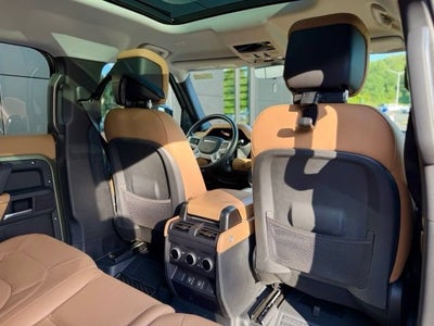 2025 Land Rover Defender 110 S