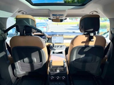 2025 Land Rover Defender 110 S