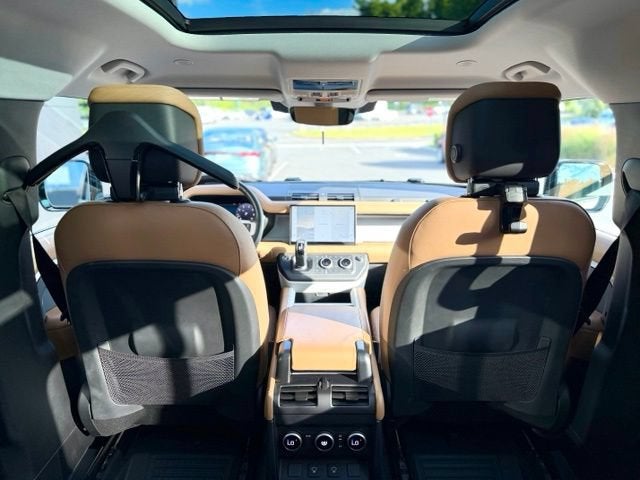 2025 Land Rover Defender 110 S