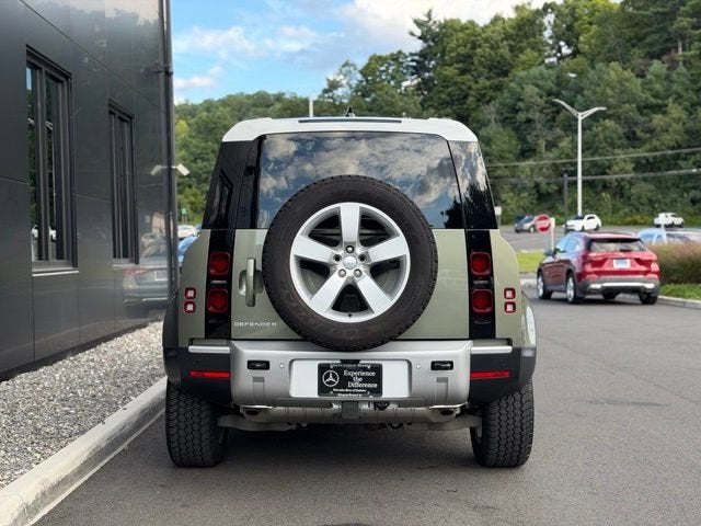 2025 Land Rover Defender 110 S