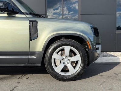 2025 Land Rover Defender 110 S