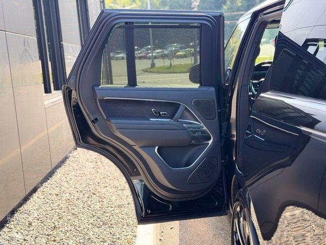 2024 Land Rover Range Rover Autobiography