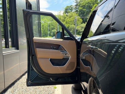 2023 Land Rover Range Rover SE