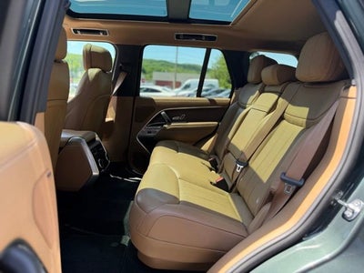 2023 Land Rover Range Rover SE