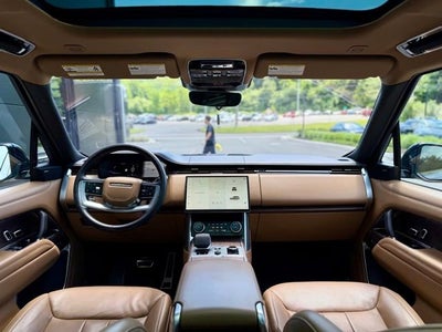 2023 Land Rover Range Rover SE