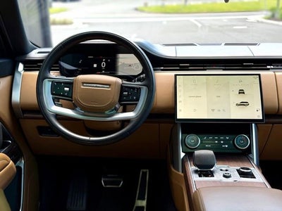 2023 Land Rover Range Rover SE