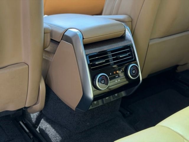 2023 Land Rover Range Rover SE