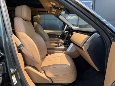 2023 Land Rover Range Rover SE