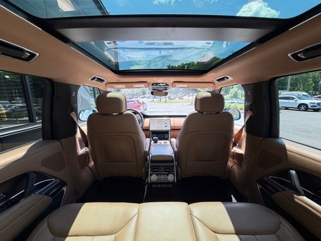 2023 Land Rover Range Rover SE