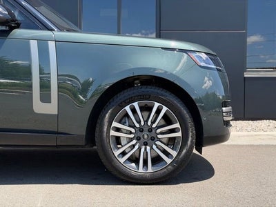 2023 Land Rover Range Rover SE