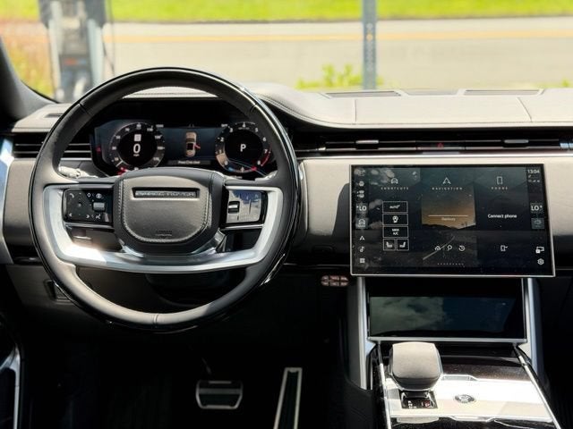 2025 Land Rover Range Rover SE