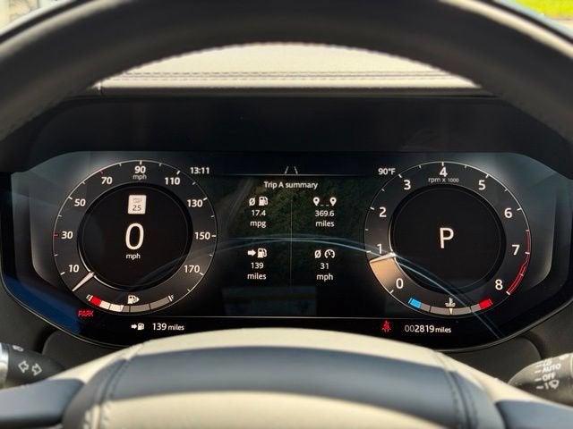 2025 Land Rover Range Rover SE