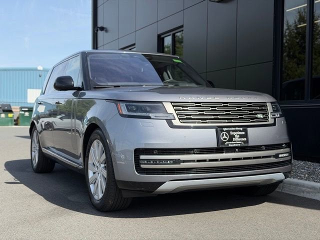 2023 Land Rover Range Rover SE LWB