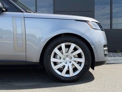 2023 Land Rover Range Rover SE LWB