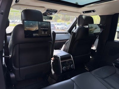 2023 Land Rover Range Rover SE LWB