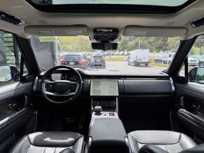 2023 Land Rover Range Rover SE LWB