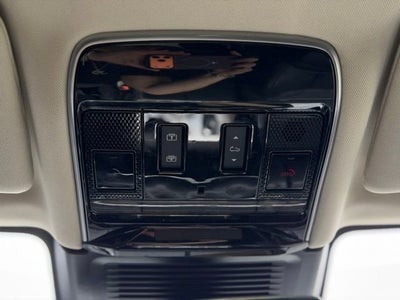 2023 Land Rover Range Rover SE LWB