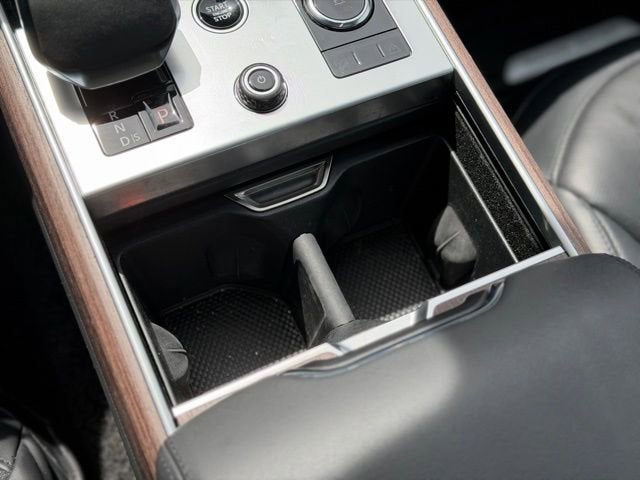 2023 Land Rover Range Rover SE LWB