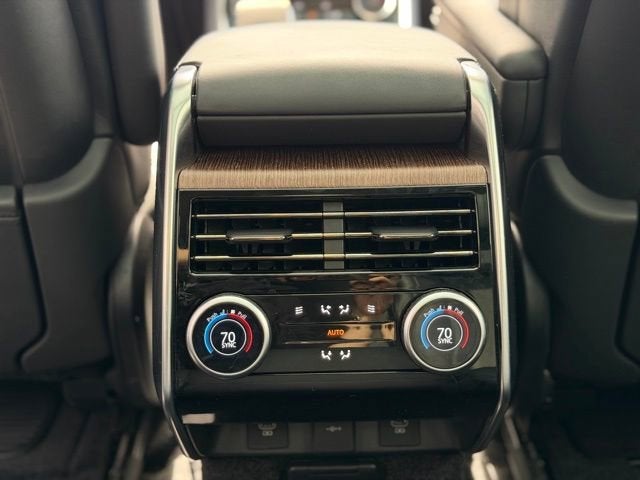 2023 Land Rover Range Rover SE LWB