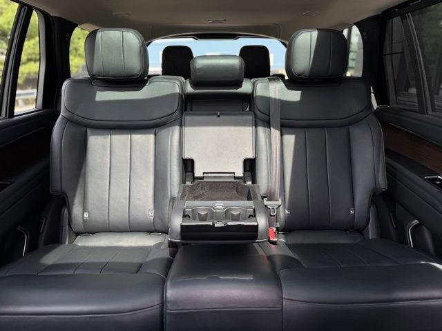 2023 Land Rover Range Rover SE LWB