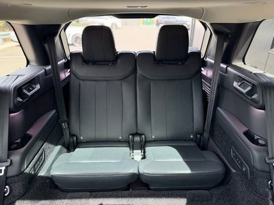 2023 Land Rover Range Rover SE LWB