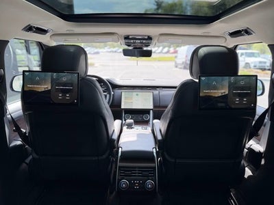 2023 Land Rover Range Rover SE LWB