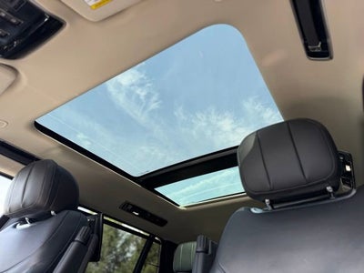 2023 Land Rover Range Rover SE LWB