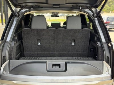 2023 Land Rover Range Rover SE LWB